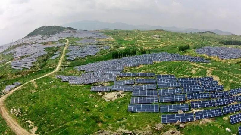 中國十三省最大光伏電站在這里！欽州康熙嶺的光伏電站能排上號了嗎？